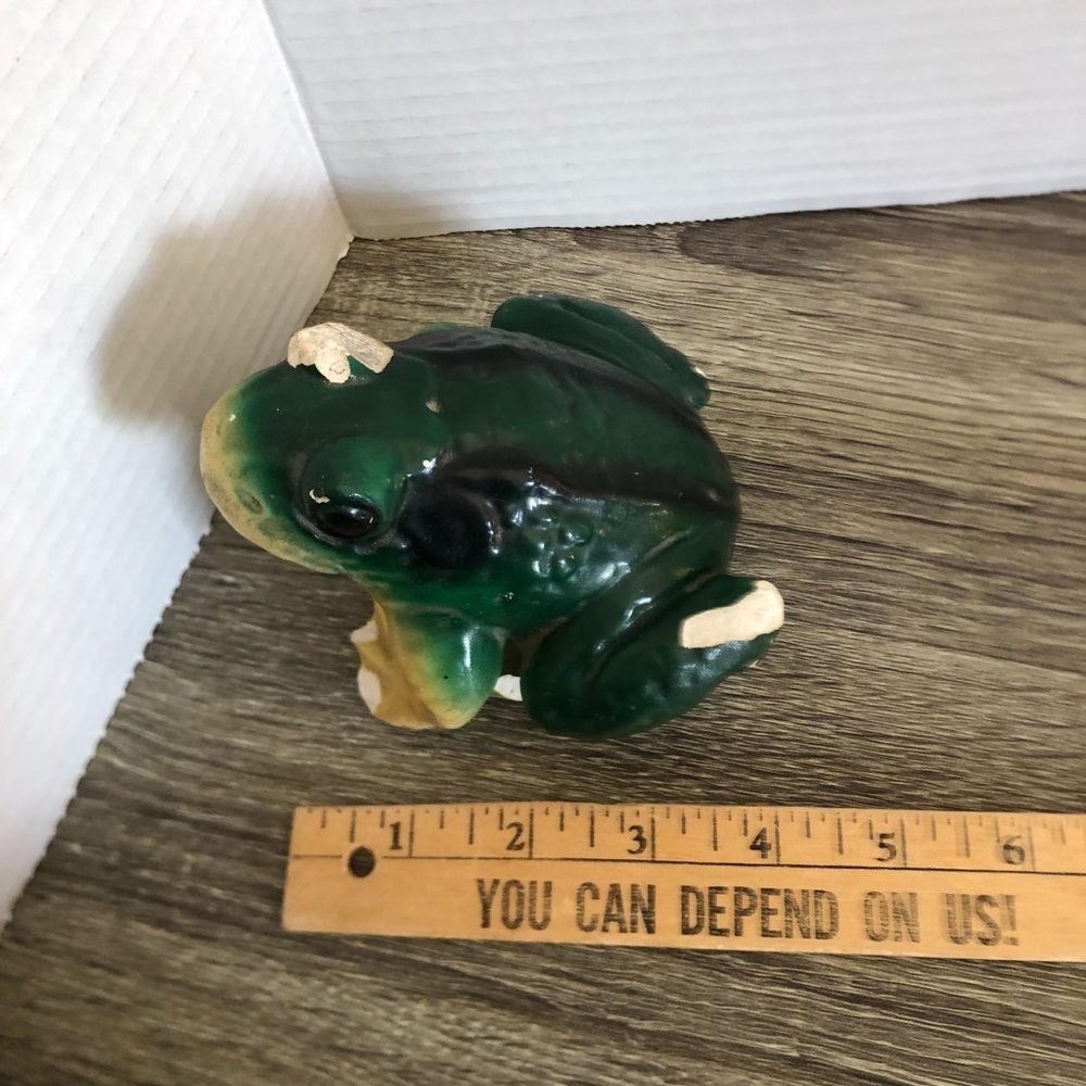 Vtg Chalkware Frog Statue - Picture 7 of 13